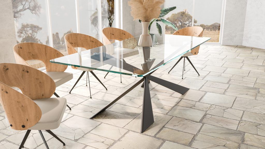 How to choose a dining table?